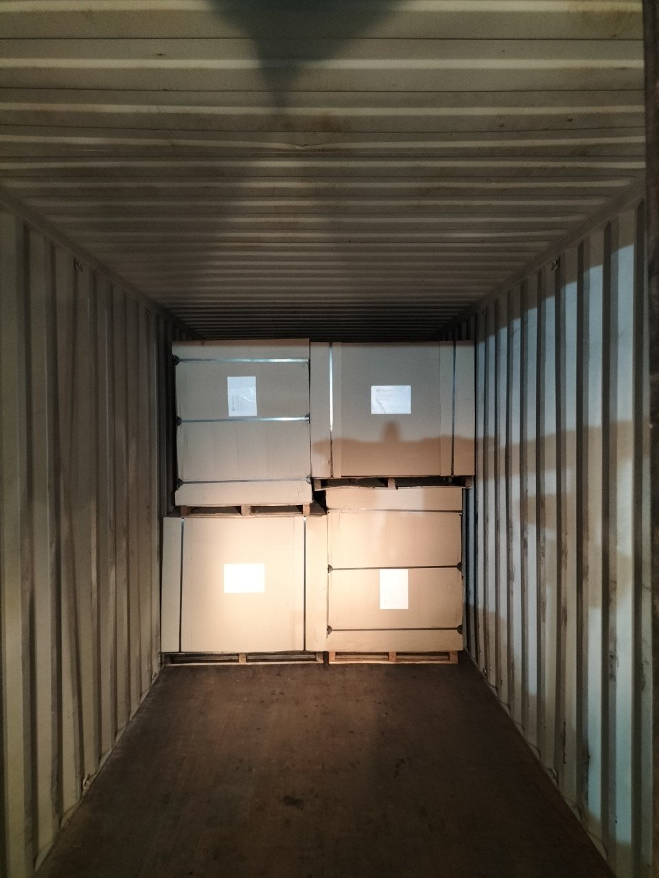 Loading to container