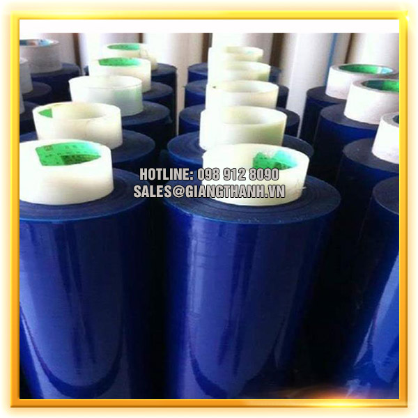 Jumbo PE film roll