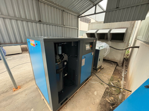 Air compressors and air dryers