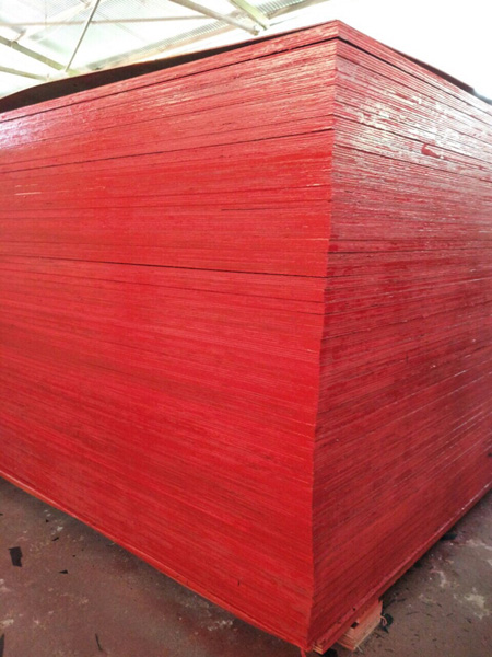Glue-coated plywood