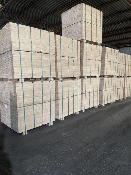 LVL plywood