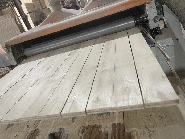 LVL plywood