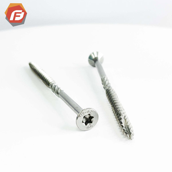 Type 17 wood screw