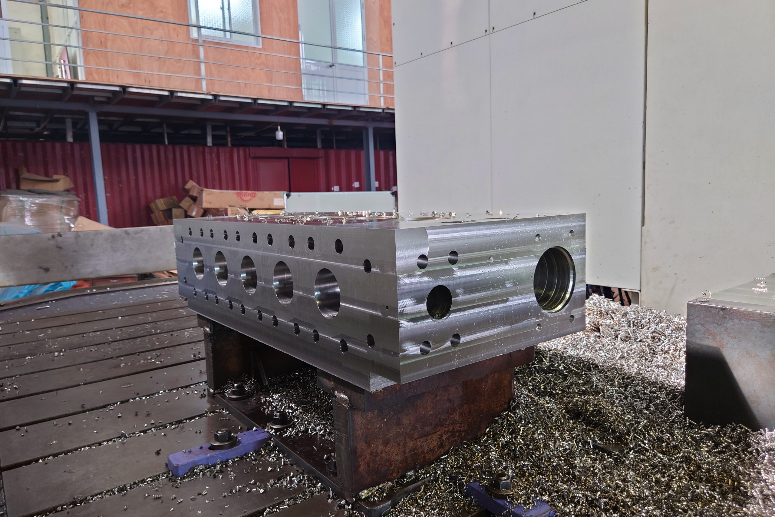 Stainless steel hydraulic manifold