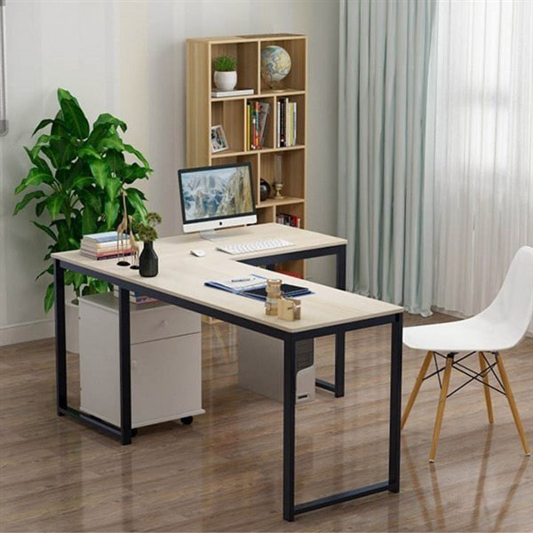 Iron table and chair frame for export