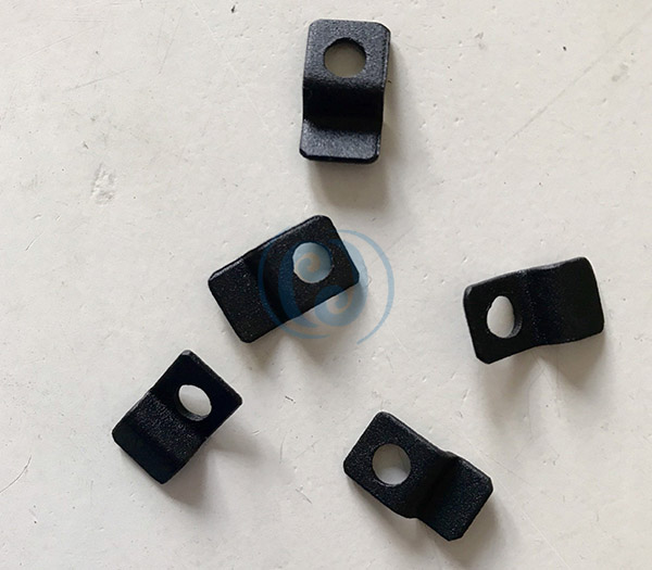 Black glass clamp