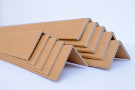 Cardboard edge protector