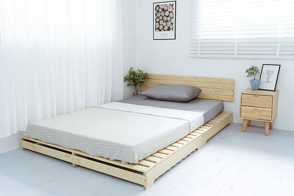 Decorative wooden pallet