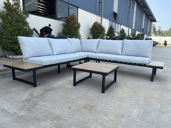 Metal alu and wood