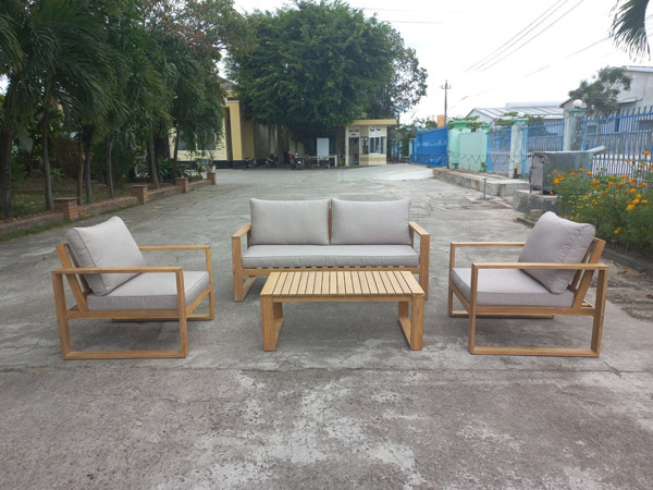 Solid wood garden furniture
