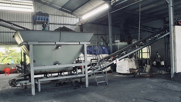 Anh Quang Factory