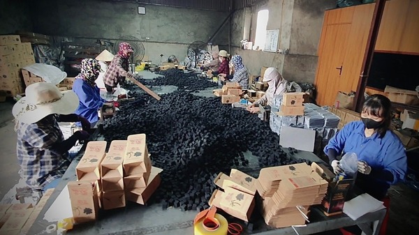 Anh Quang Factory