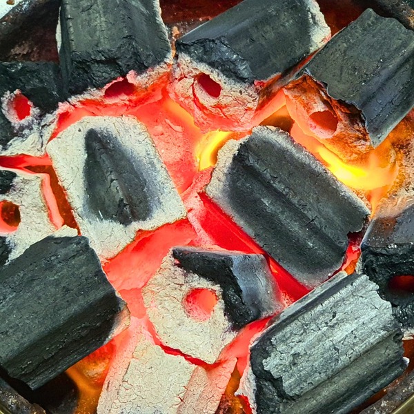 Hexagonal BBQ charcoal briquettes