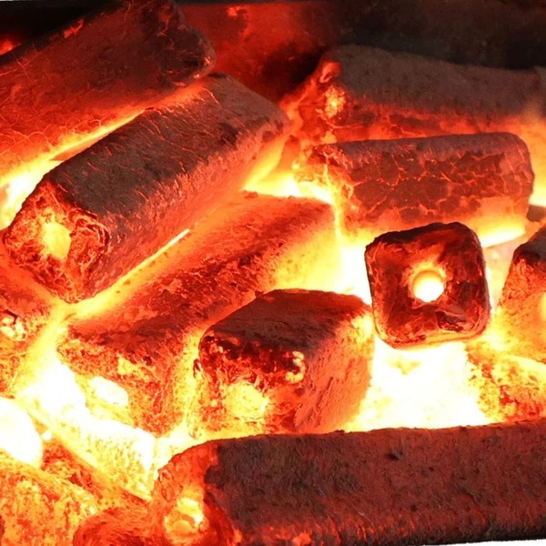 Square BBQ charcoal briquettes