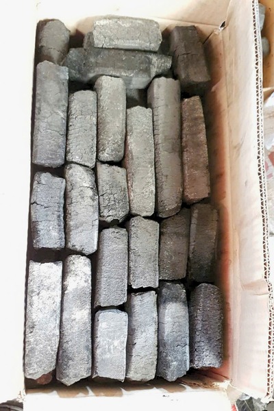 Square BBQ charcoal briquettes