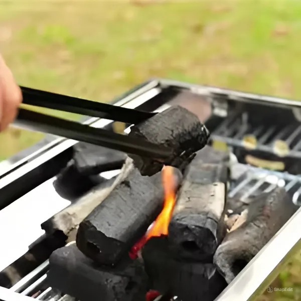 Square BBQ charcoal briquettes