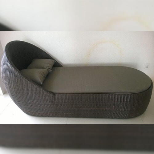 Poly rattan sun lounger