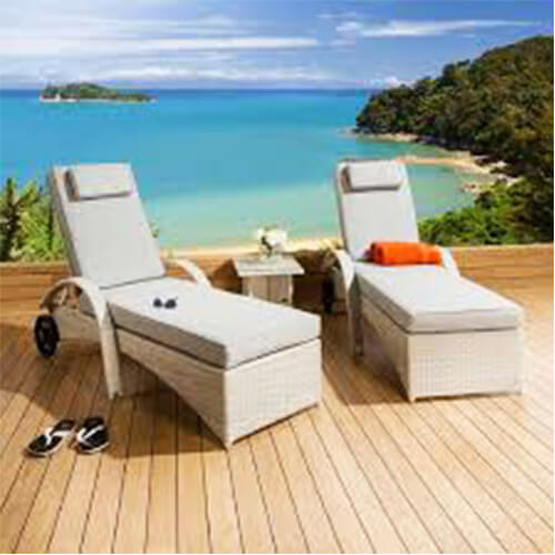 Poly rattan sun lounger