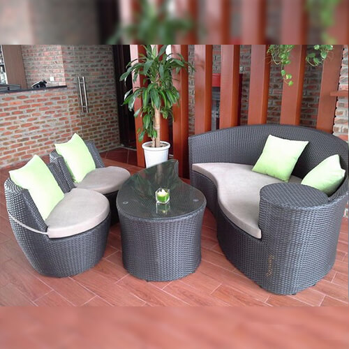 Poly rattan sofa