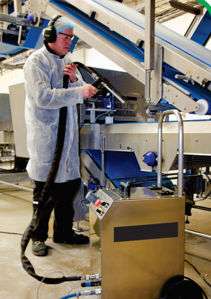 Machinery component cleaning
