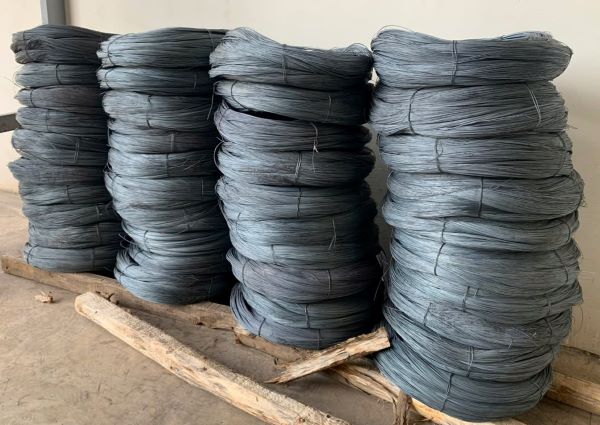 Galvanized steel tie