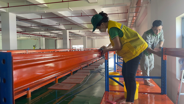 Factory cleaning service