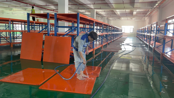 Factory cleaning service