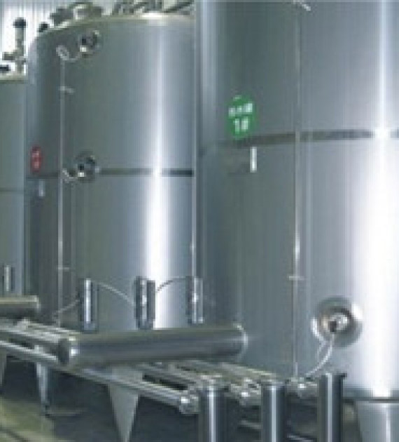 Industrial tank installation service