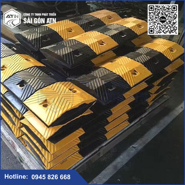Cast steel speed humps