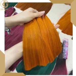 Clolored weaves hair