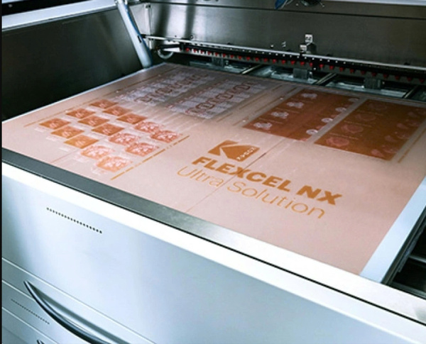 Photopolymer plate making machine