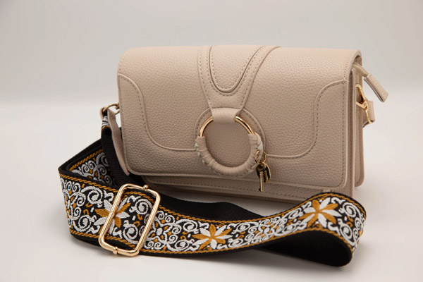 Handbag & Tote Bag