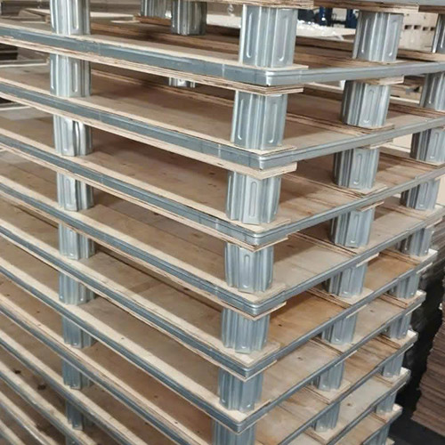 Plywood pallets