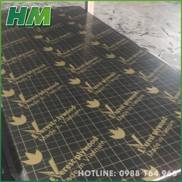 Film faced plywood