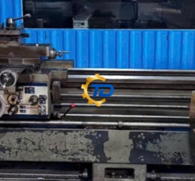Conventional lathe