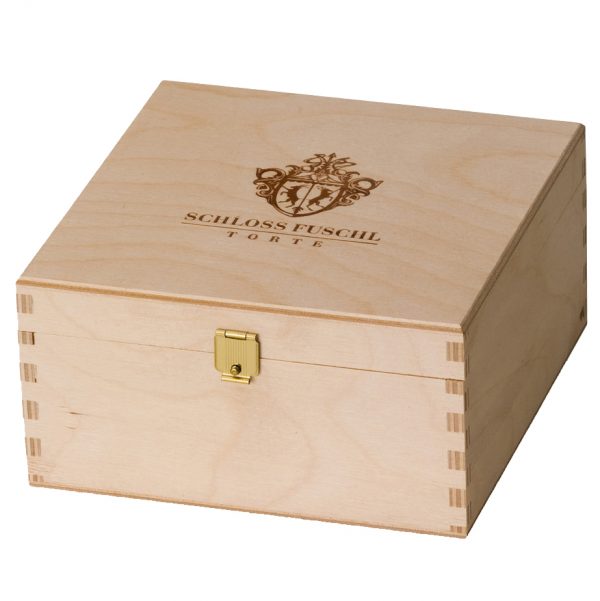 Small plywood boxes