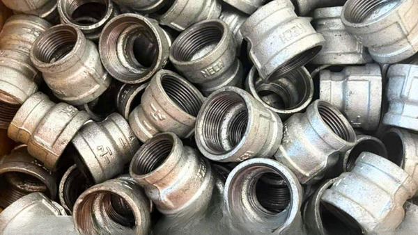Threaded fittings
