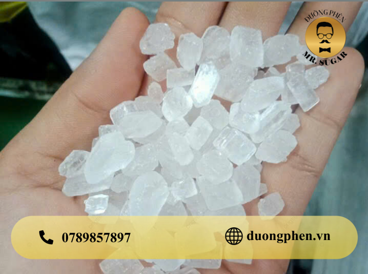 Crystal sugar pieces