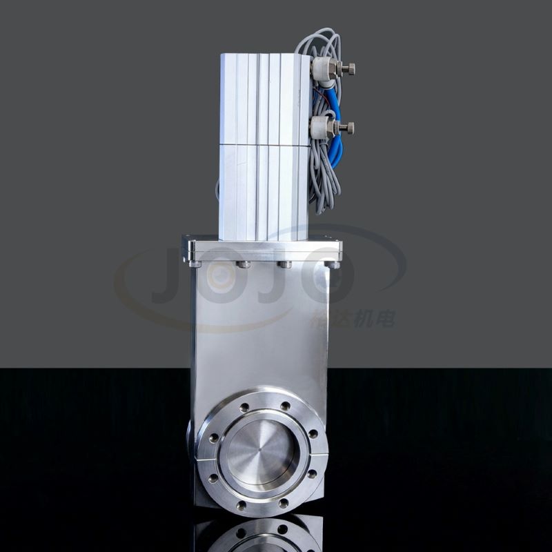 Ultra high vacuum gate valve pneumatic