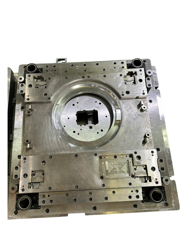 Stamping die