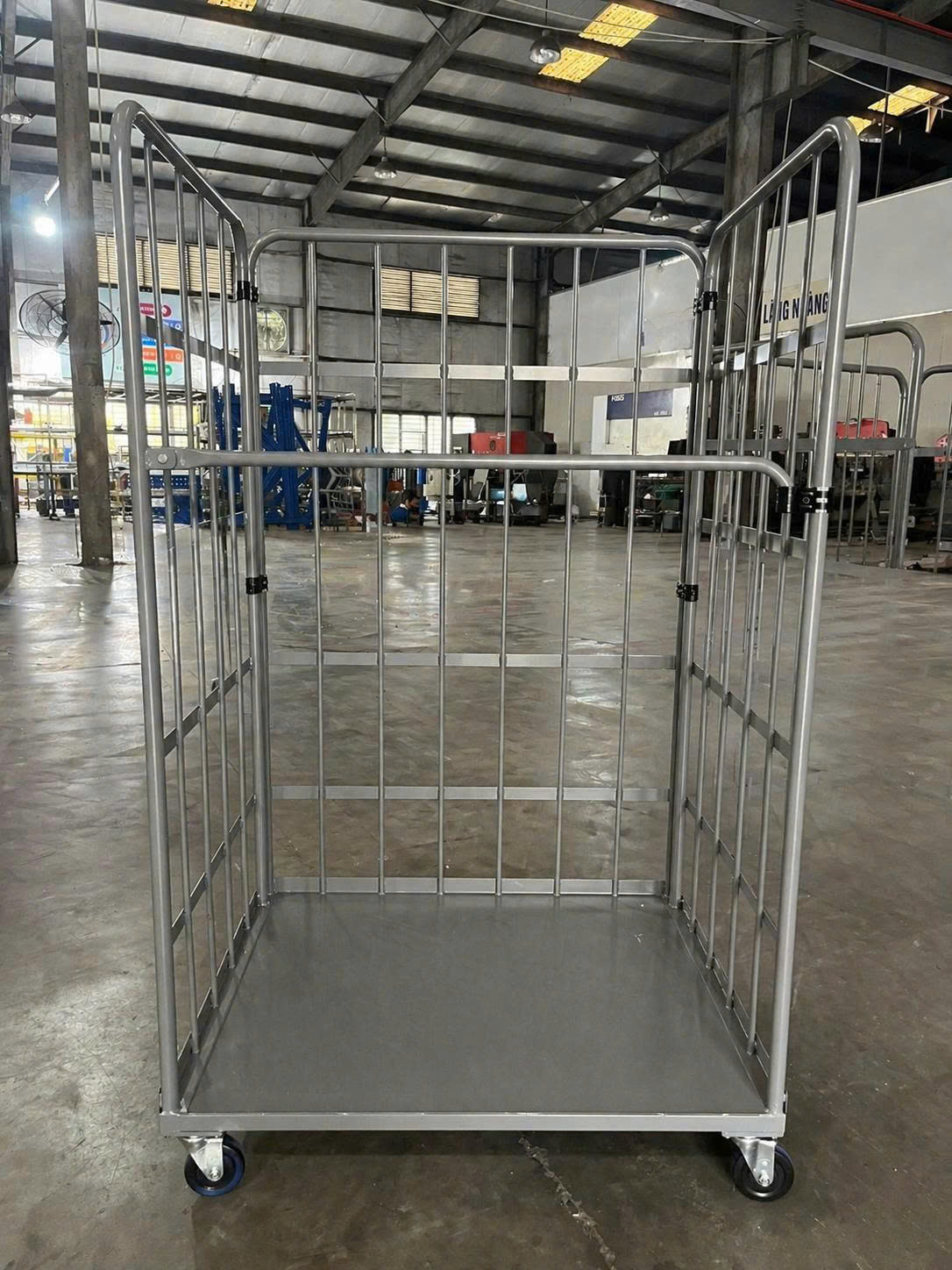 Material handling cart