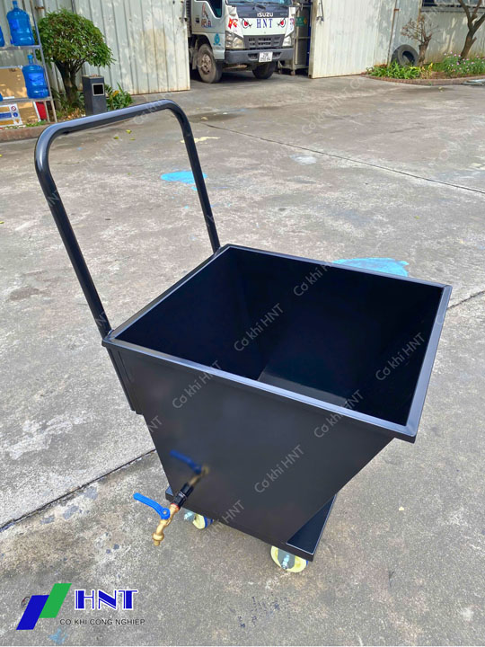 Metal chip collection trolley