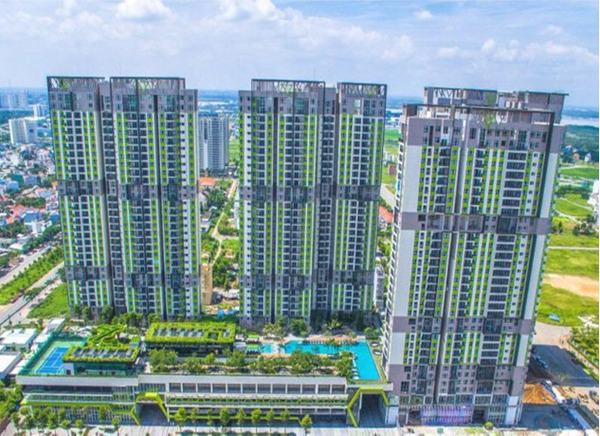 Vista Verde condominium