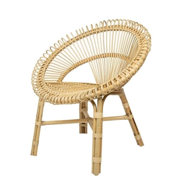Round rattan accent chair