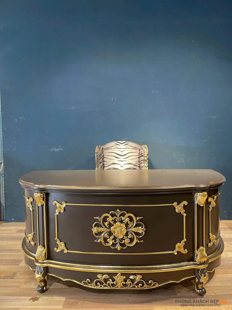 Wooden table
