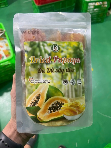 Soft dried papaya