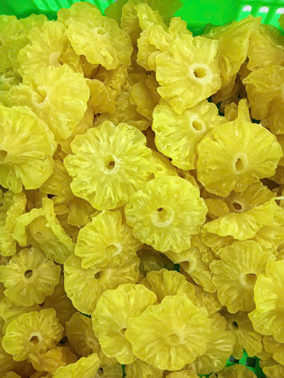 Soft dried pineapple processing