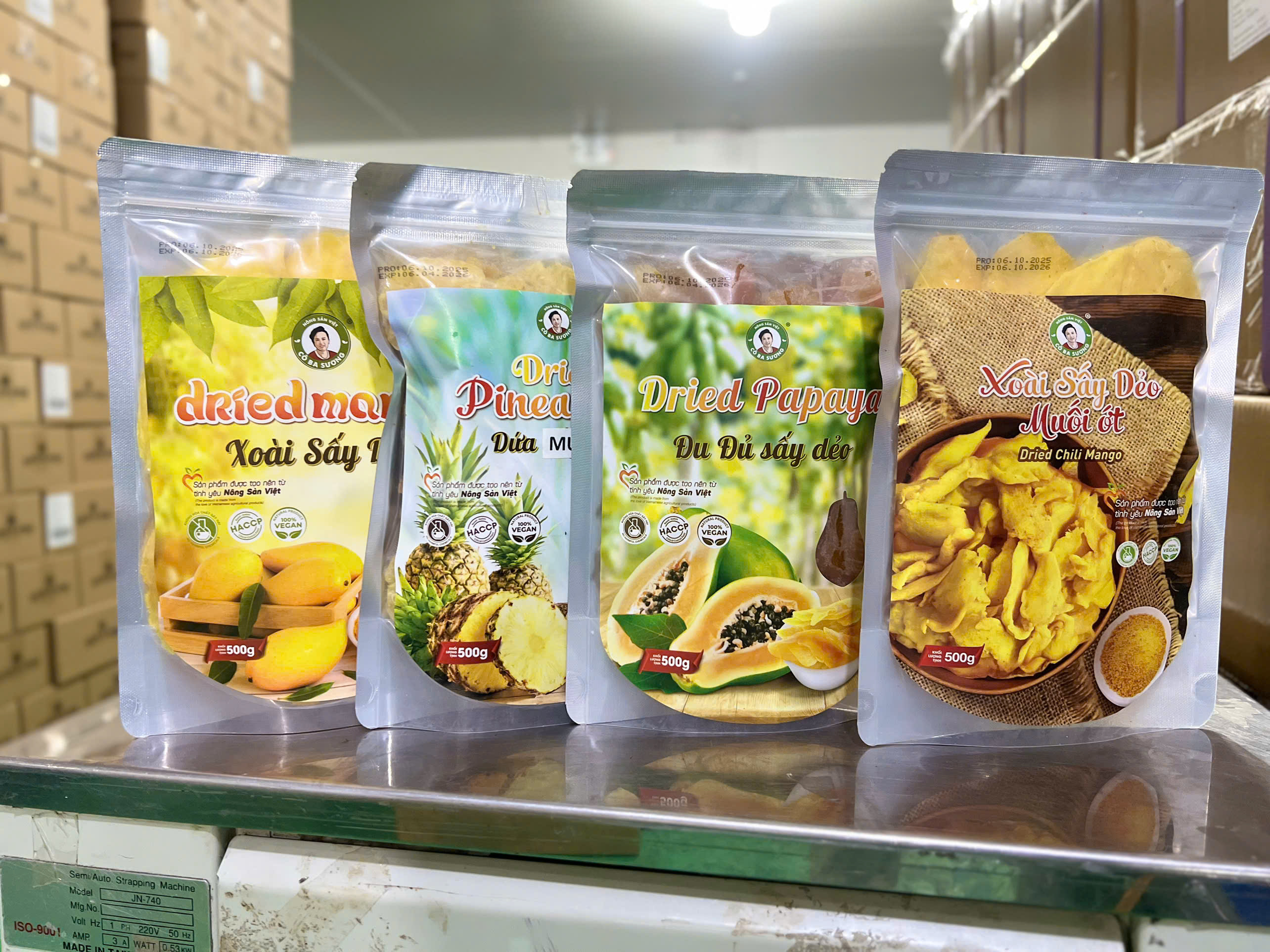 Soft dried fruits