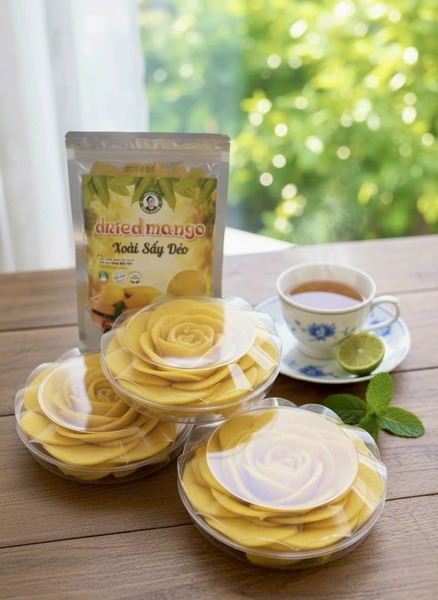 Soft dried mango