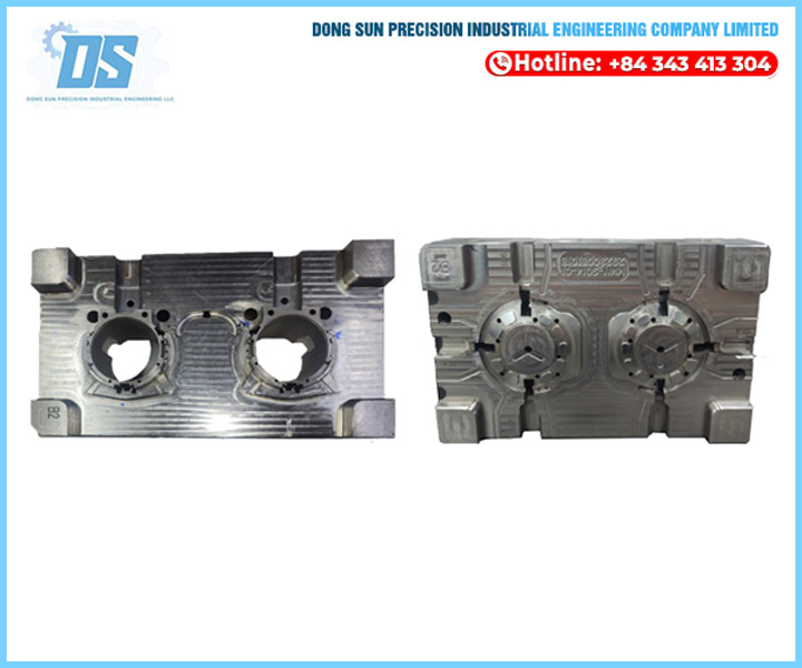 Plastic molds and injection molding